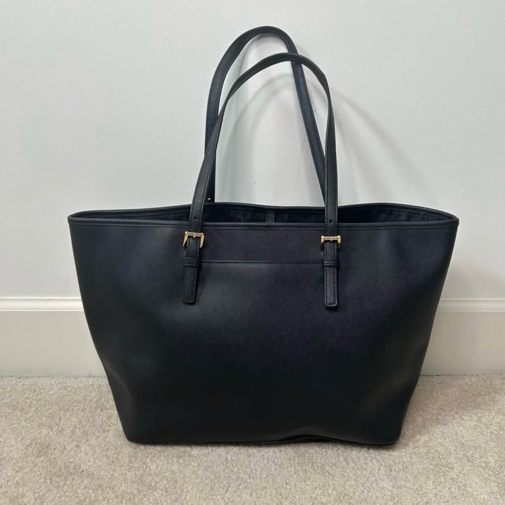 Michael Kors Large Black Leather jet set travel Tote - Picture 3 of 8